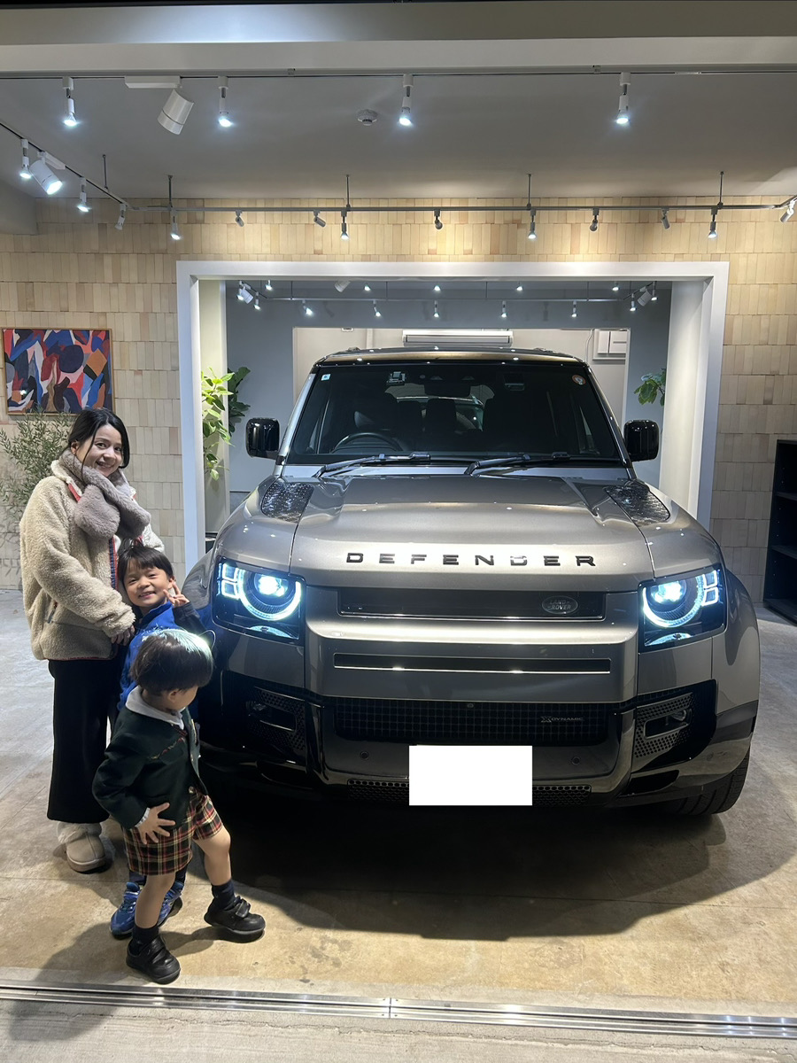 神奈川県にお住まいのN様へ、ランドローバー ディフェンダー110 アーバナイト’22をご納車いたしました!